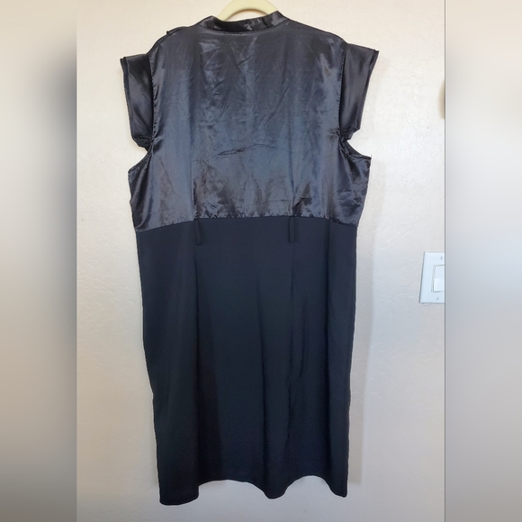 Snap Black Sleeveless Ruffle Front Dress Women's Size 22W - Picture 2 of 6
